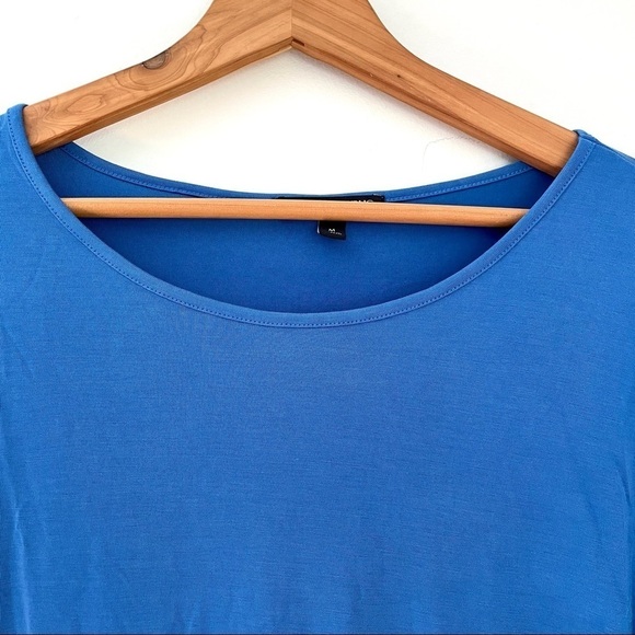 Banana Republic Medium Blue Flutter Sleeve Tee Round Neck - Picture 3 of 6